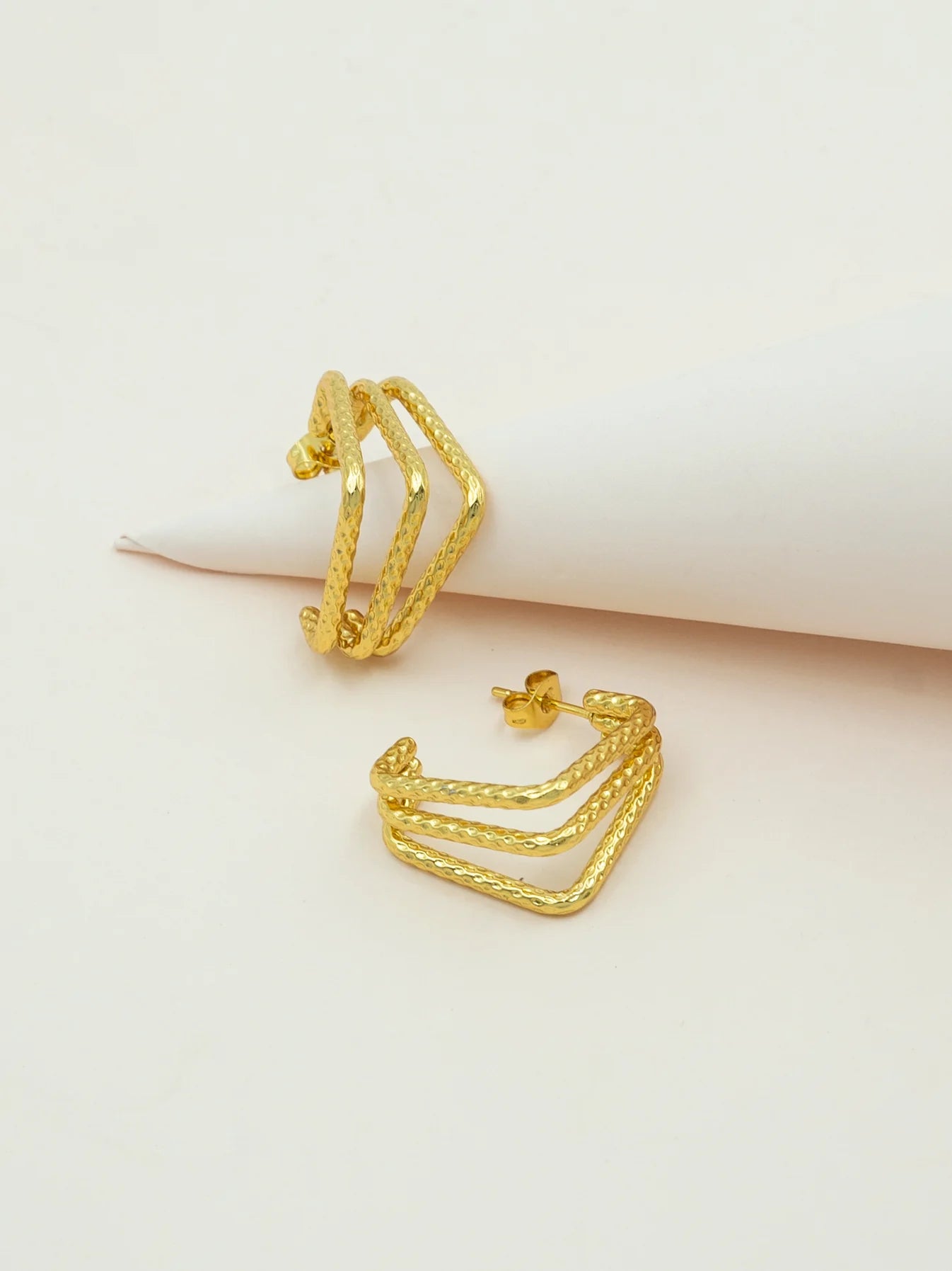 Zivnaaz Three Gold Bar Earrings