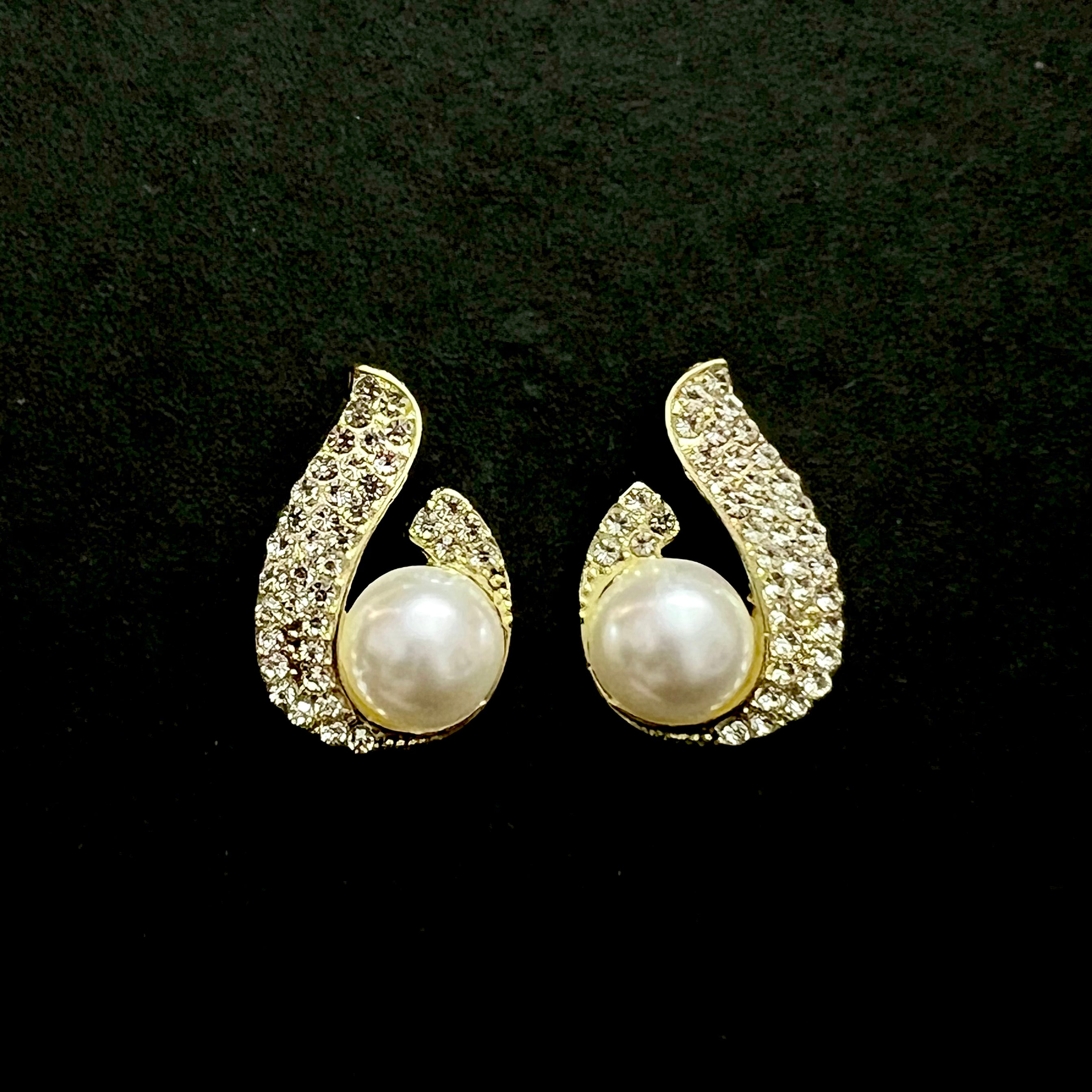 Crystal Kissed Pearl Studs by Zivnaaz