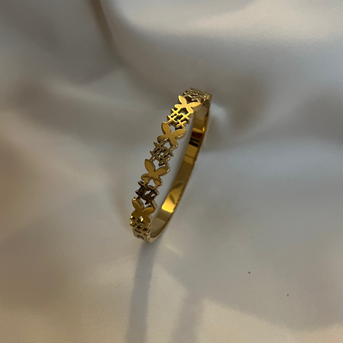 The Social Butterfly Bracelet by Zivnaaz