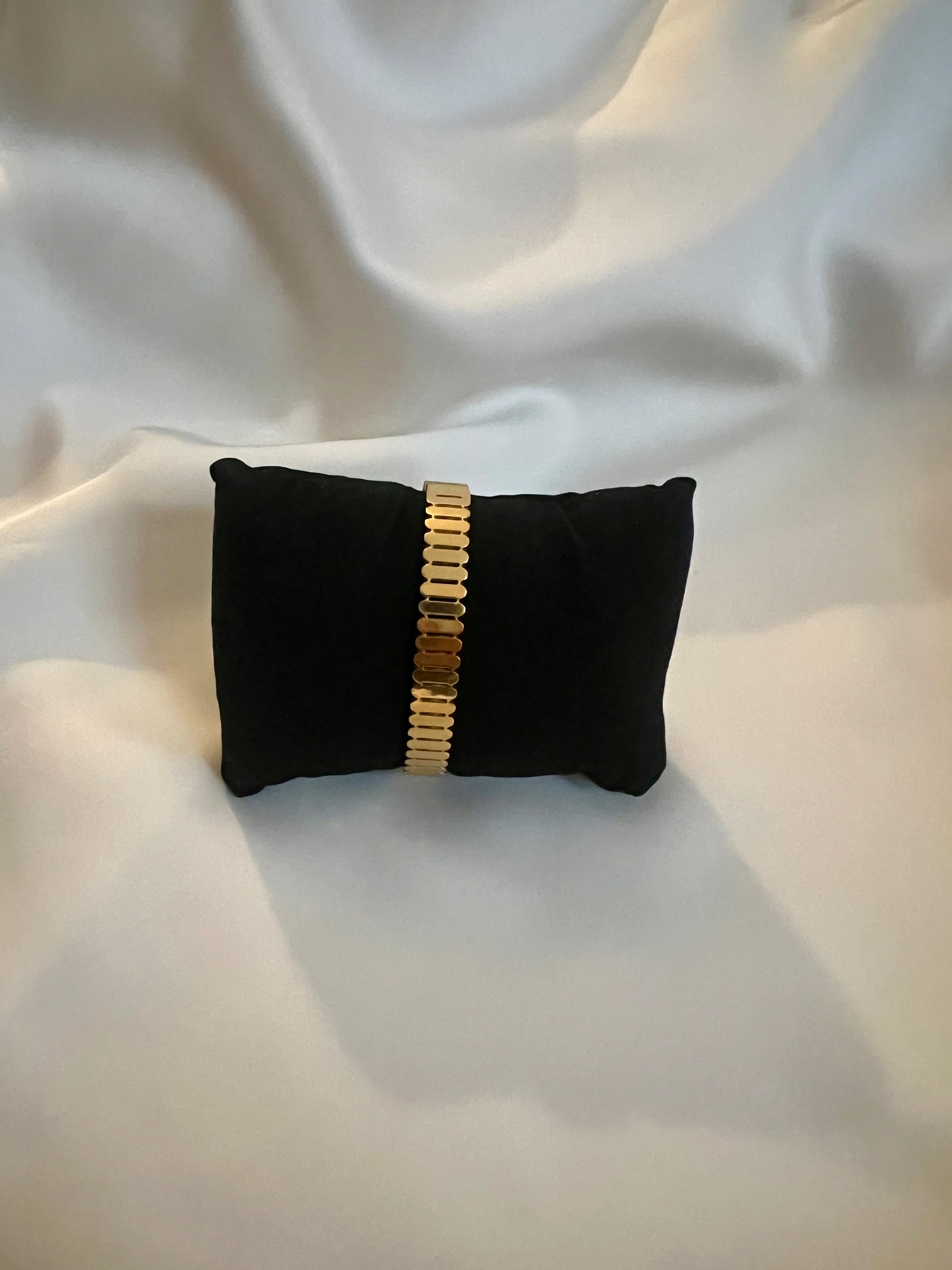 The Golden Steps Bracelet by Zivnaaz