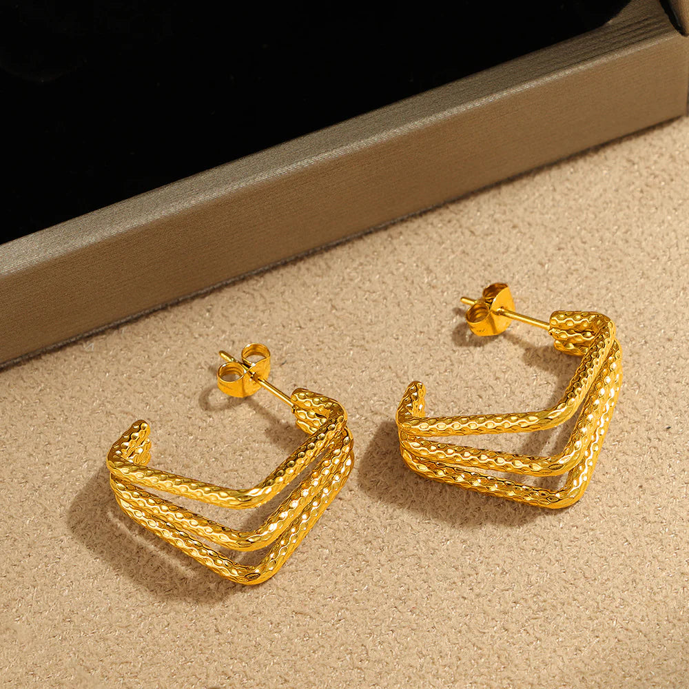 Zivnaaz Three Gold Bar Earrings