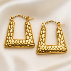 Zivnaaz Rectangle Hoops with Textured Design