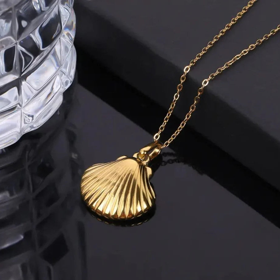 Gold Shell Pendant with Chain