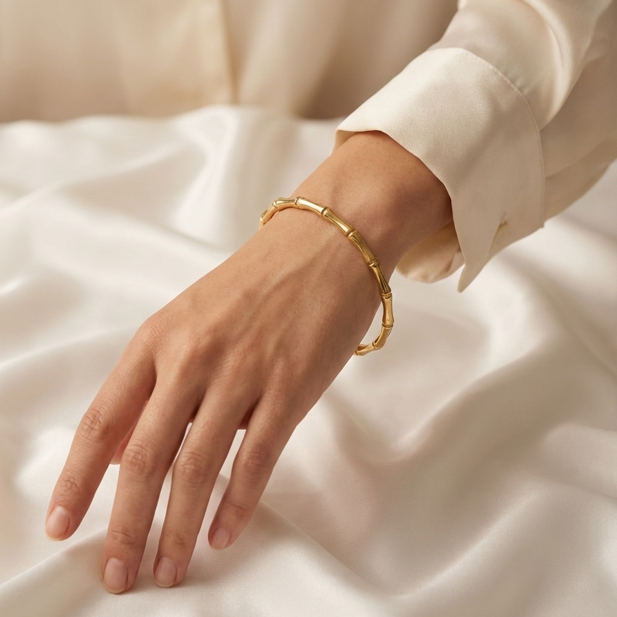 Zivnaaz Gold Bamboo Bracelet